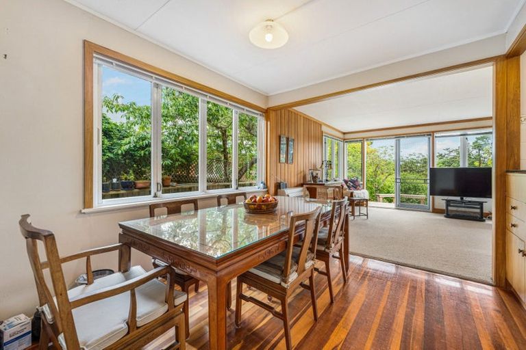 Photo of property in 42 Clifton Terrace, Fitzherbert, Palmerston North, 4410