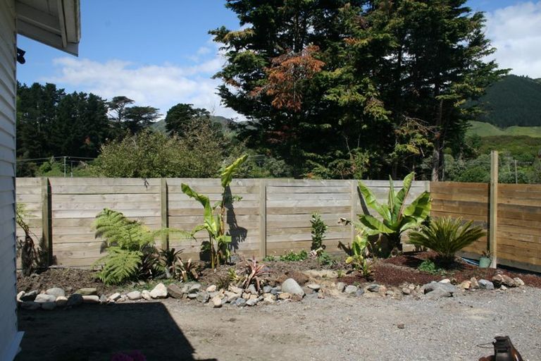 Photo of property in 25 Te Hapua Road, Te Horo, Otaki, 5581