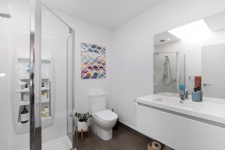 Photo of property in 6 Northbrook Place, Lower Shotover, Queenstown, 9304