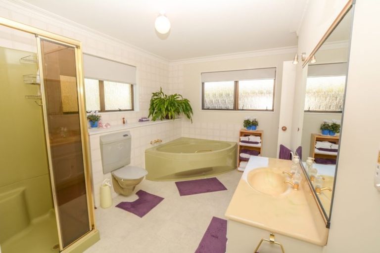 Photo of property in 18 Forrester Drive, Welcome Bay, Tauranga, 3112