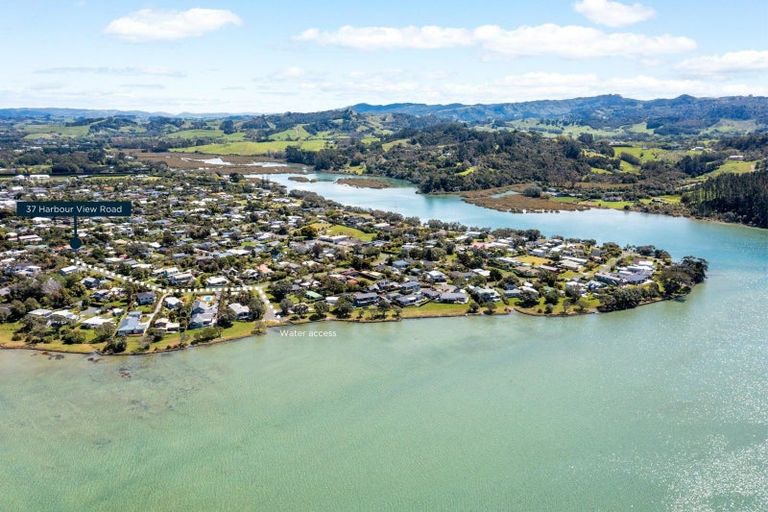 Photo of property in 37 Harbour View Road, Point Wells, Warkworth, 0986