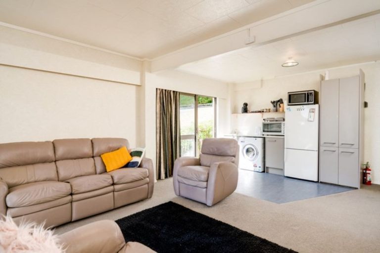 Photo of property in 249 Bellevue Road, Bellevue, Tauranga, 3110