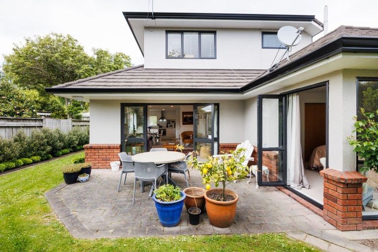 Photo of property in 3 Winston Avenue, Hokowhitu, Palmerston North, 4410