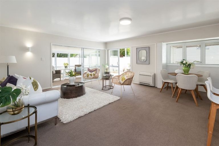 Photo of property in 3/55 Cook Street, Howick, Auckland, 2014