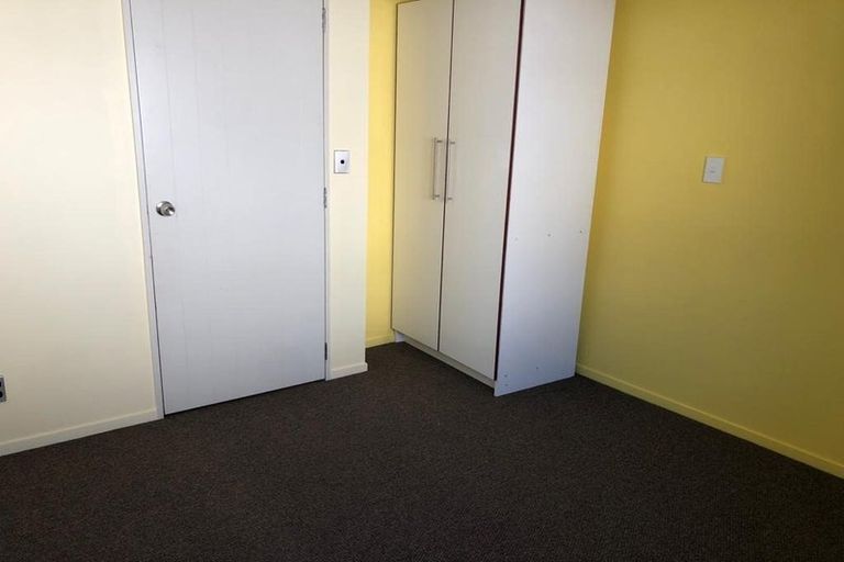 Photo of property in 99 Stottholm Road, Titirangi, Auckland, 0604