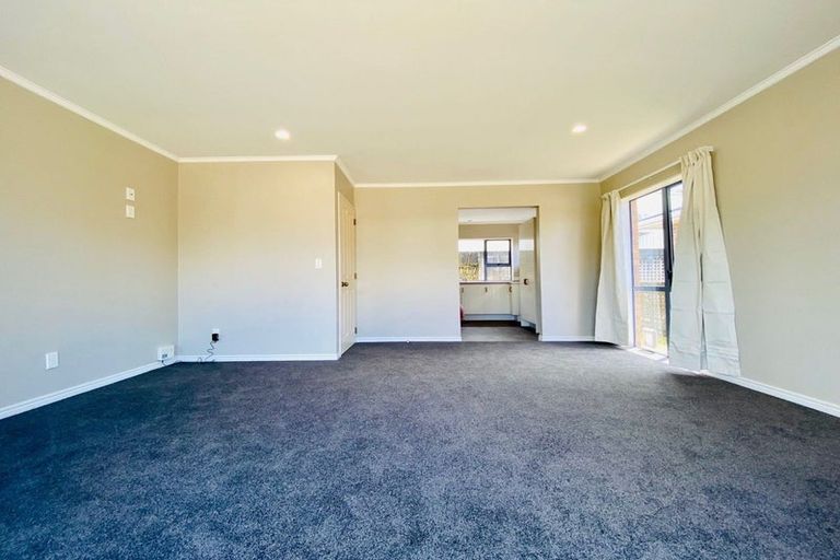 Photo of property in 2/49 Sackville Street, Fitzroy, New Plymouth, 4312