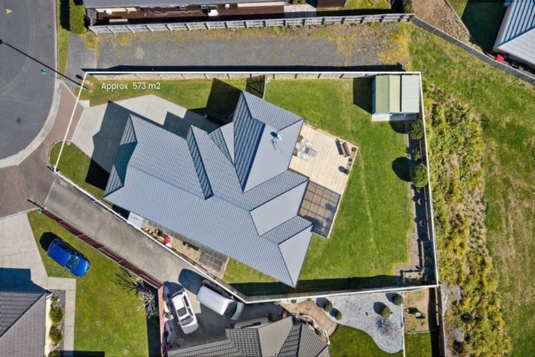 Photo of property in 19 Everton Place, Grandview Heights, Hamilton, 3200