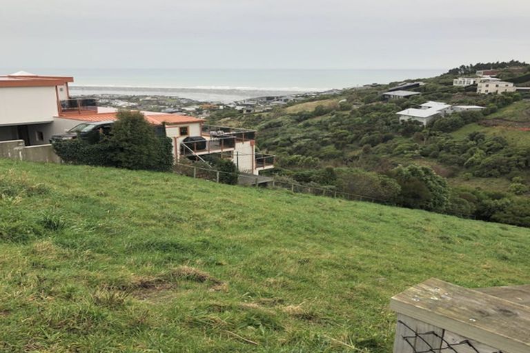 Photo of property in 8 Craigieburn Lane, Mount Pleasant, Christchurch, 8081