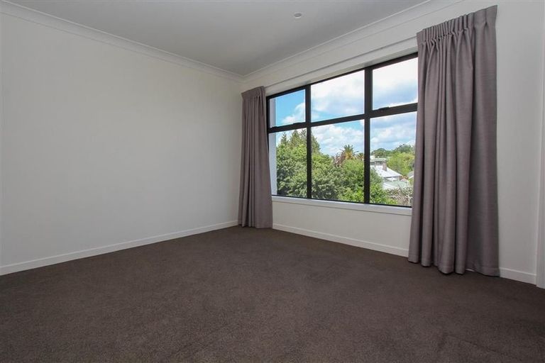 Photo of property in 5/21 Seddon Road, Frankton, Hamilton, 3204