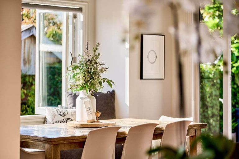 Photo of property in 5a Heretaunga Street, Petone, Lower Hutt, 5012