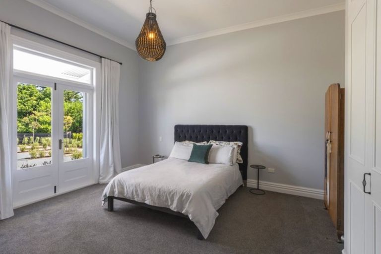 Photo of property in 450 Paremata Road, Pauatahanui, Porirua, 5381