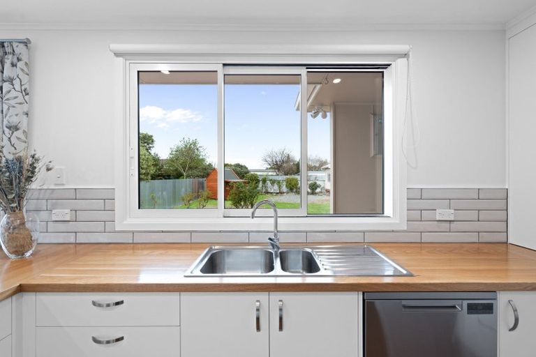 Photo of property in 199 High Street South, Carterton, 5713