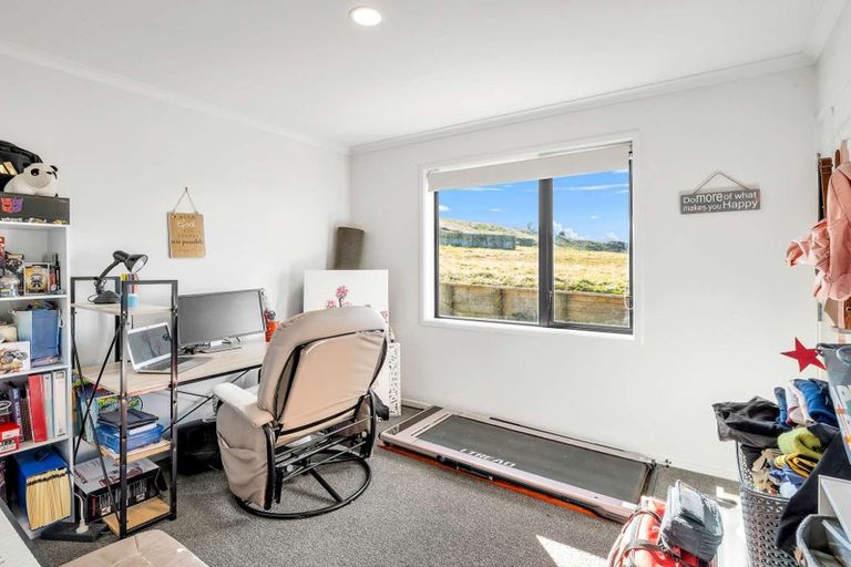 Photo of property in 28 Macdonald Heights, Feilding, 4702