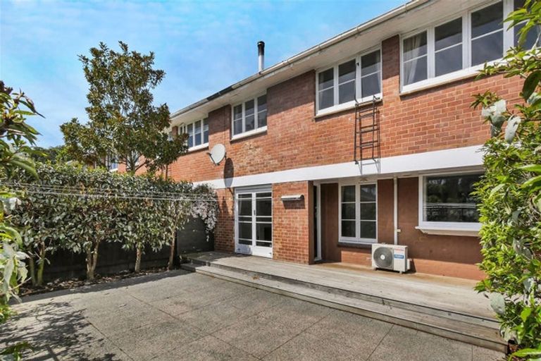 Photo of property in 79 Kahu Road, Fendalton, Christchurch, 8041