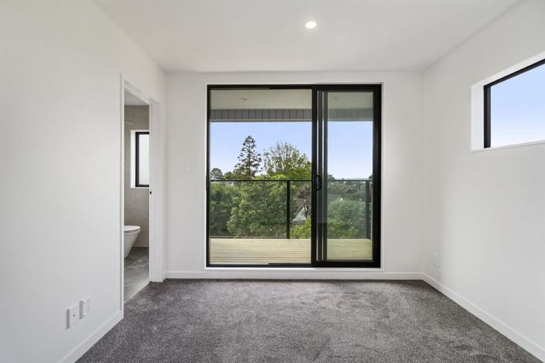 Photo of property in 24b Killarney Avenue, Torbay, Auckland, 0630