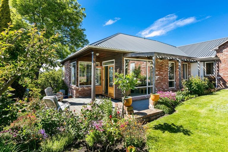 Photo of property in 19 Argyle Street, Mornington, Dunedin, 9011