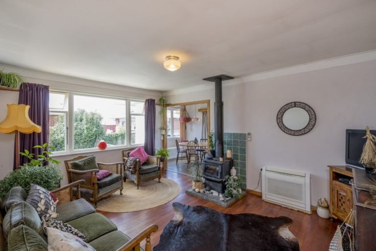 Photo of property in 162 Bartholomew Road, Levin, 5510