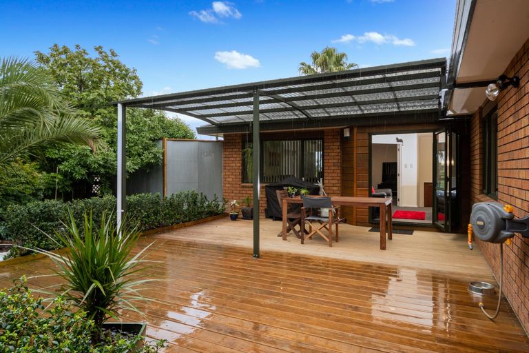 Photo of property in 13 San Marino Drive, Henderson, Auckland, 0612