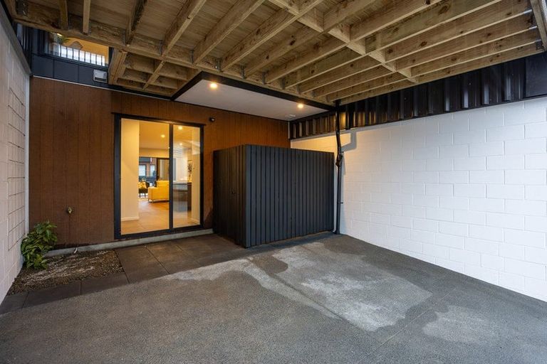 Photo of property in 120 Te Oneroa Way, Long Bay, Auckland, 0630