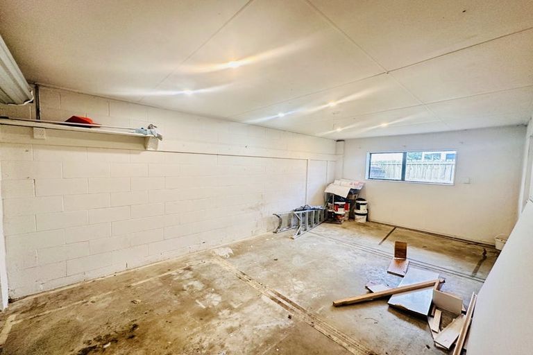 Photo of property in 1/545 Weymouth Road, Weymouth, Auckland, 2103