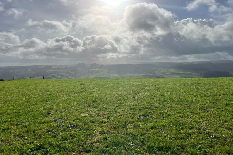 Photo of property in 352 Rimutauteka Road, Waitui, Inglewood, 4388