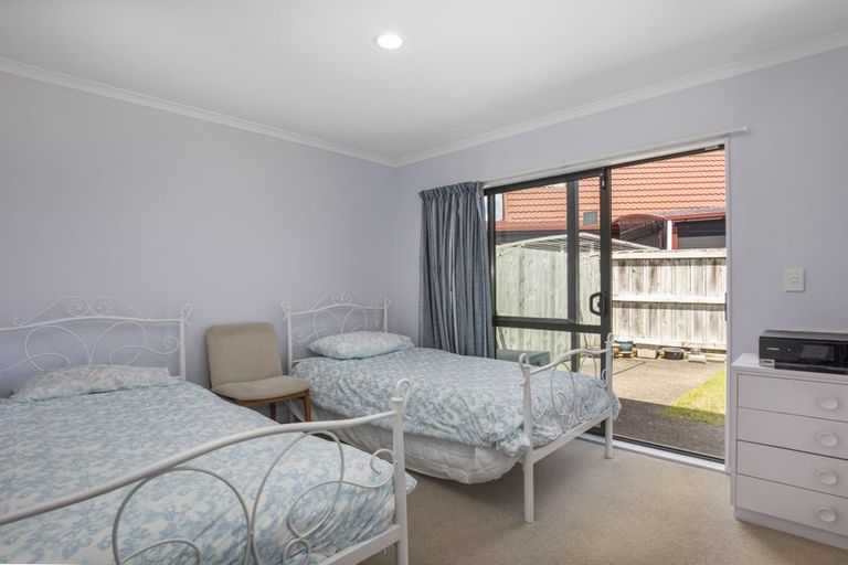 Photo of property in Rangeview Villas, 41/9 Fuller Close, Levin, 5510