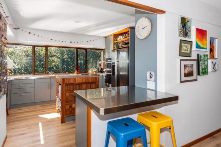 Photo of property in 12 Sedgwick Way, Westmorland, Christchurch, 8025