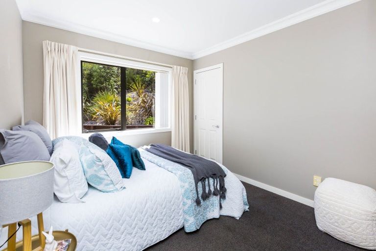 Photo of property in 13 Sylvan Way, Silverstream, Upper Hutt, 5019