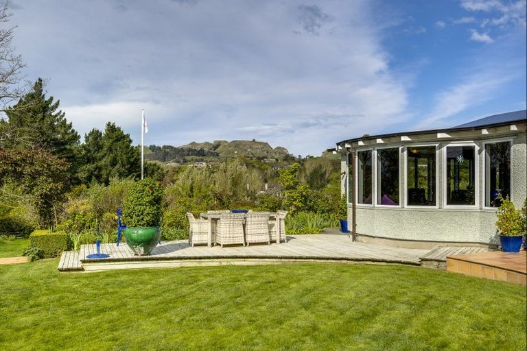 Photo of property in 91 Lane Road, Havelock North, 4130