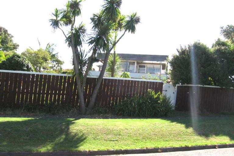 Photo of property in 19 Rock Isle Road, Torbay, Auckland, 0630