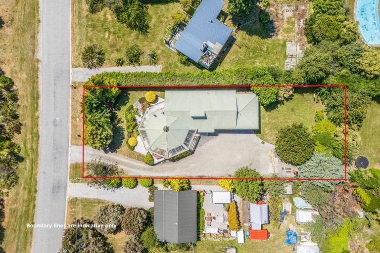 Photo of property in 28 Flora Dora Parade, Lake Hawea, Wanaka, 9382