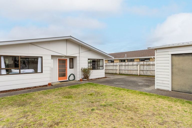 Photo of property in 10a Arnold Grove, Paraparaumu Beach, Paraparaumu, 5032