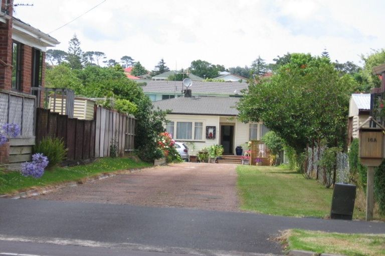 Photo of property in 16 Matata Street, Blockhouse Bay, Auckland, 0600