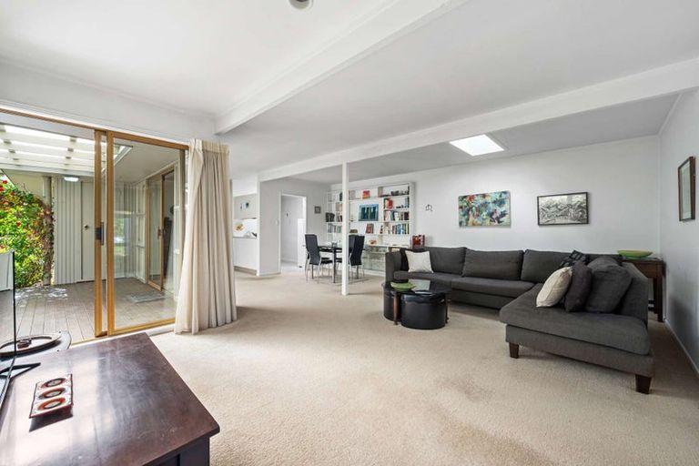 Photo of property in 2/310 Bucklands Beach Road, Bucklands Beach, Auckland, 2012