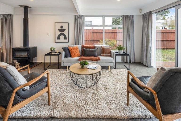 Photo of property in 27 Caesars Place, Churton Park, Wellington, 6037