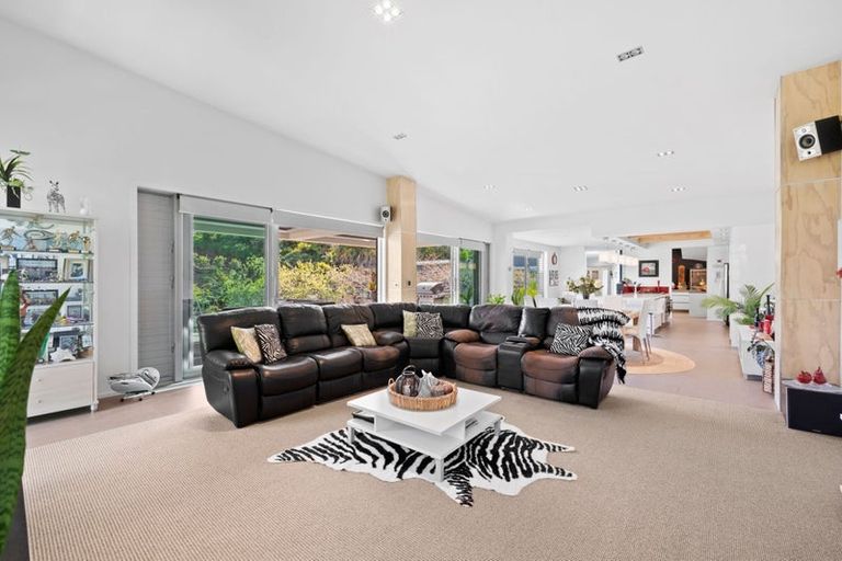 Photo of property in 48b Nevada Drive, Merrilands, New Plymouth, 4312