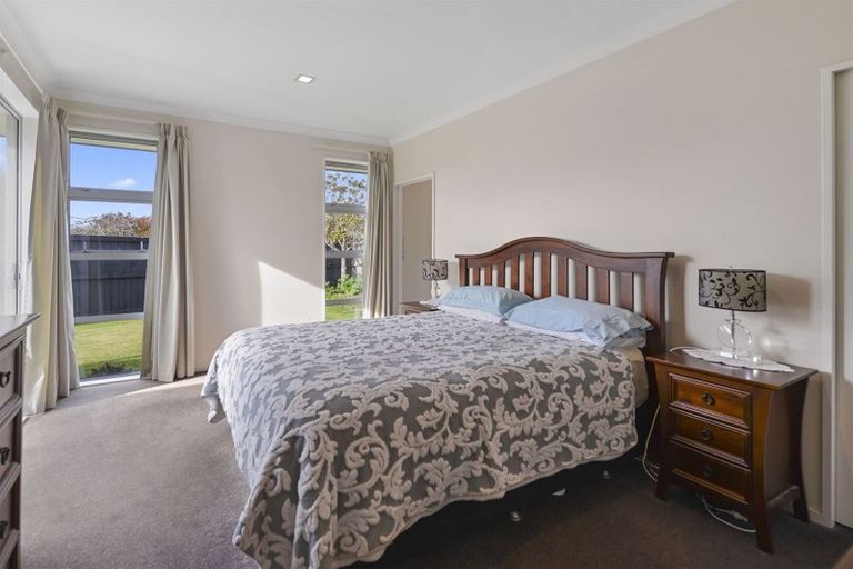 Photo of property in 61 Applefield Court, Northwood, Christchurch, 8051