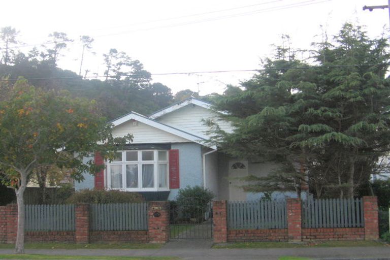 Photo of property in 9 Te Mome Road, Alicetown, Lower Hutt, 5010