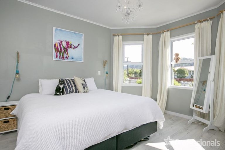 Photo of property in 23 Lyon Street, Featherston, 5710