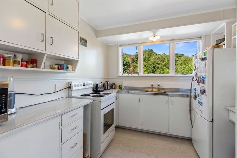 Photo of property in 20c Waitaha Road, Welcome Bay, Tauranga, 3112