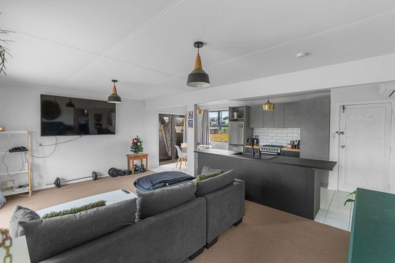 Photo of property in 127 Queen Street West, Levin, 5510