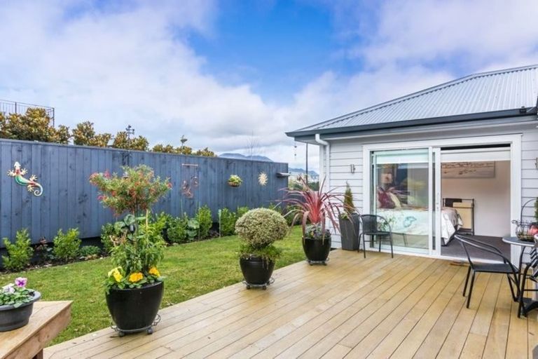 Photo of property in 2 Huka Heights Drive, Rangatira Park, Taupo, 3330