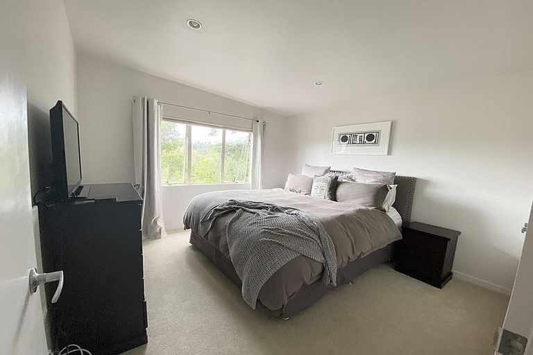 Photo of property in 6h Twin Court, Albany, Auckland, 0632