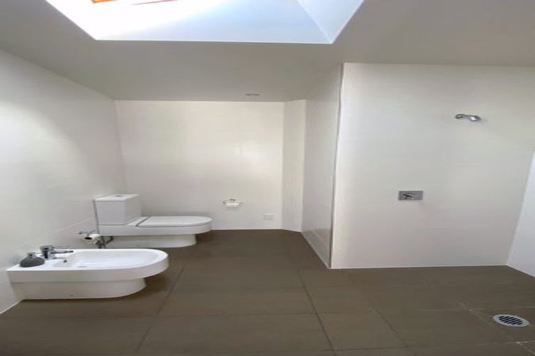 Photo of property in 23 Rue D' Amarres, Gulf Harbour, Whangaparaoa, 0930