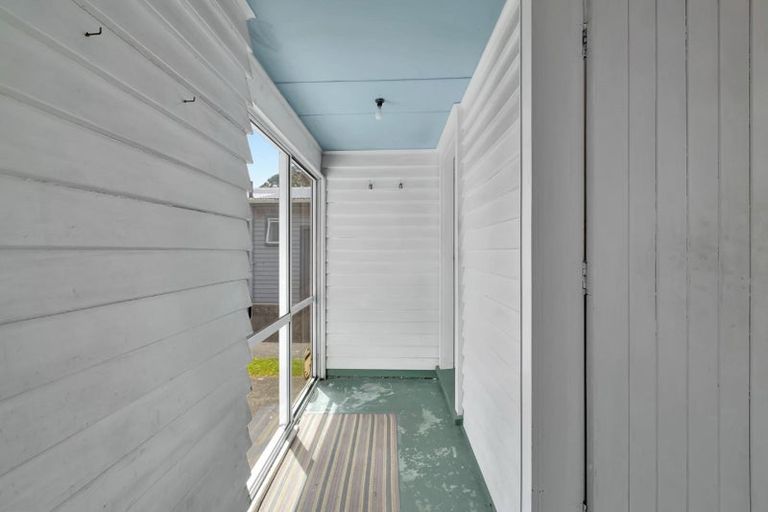 Photo of property in 195 South Road, Spotswood, New Plymouth, 4310