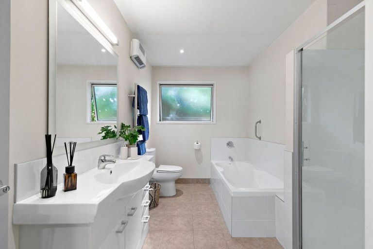 Photo of property in 62 Adamson Drive, Arrowtown, 9302