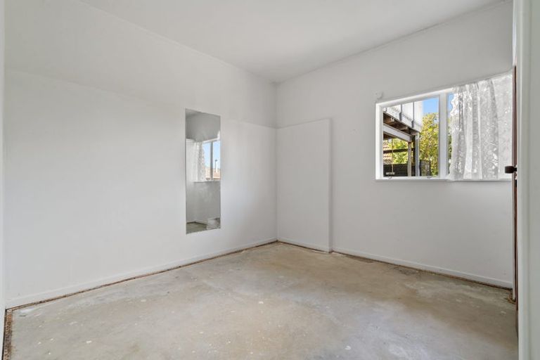 Photo of property in 5a Costar Place, Wiri, Auckland, 2104