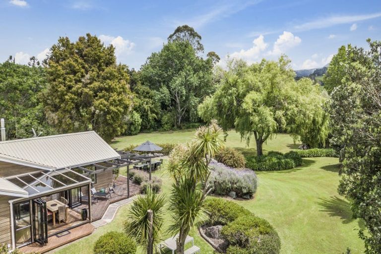 Photo of property in 331 Point Wells Road, Point Wells, 0986