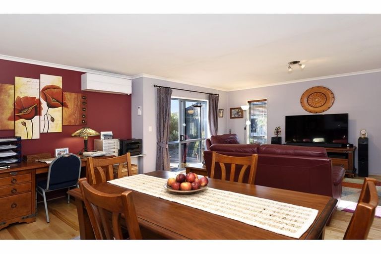 Photo of property in 19 Covent Drive, Stoke, Nelson, 7011