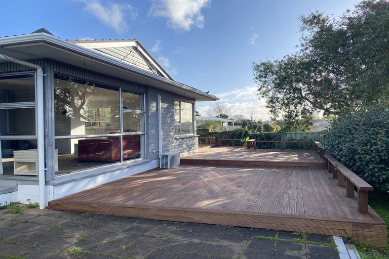 Photo of property in 28 Kentigern Close, Pakuranga, Auckland, 2010